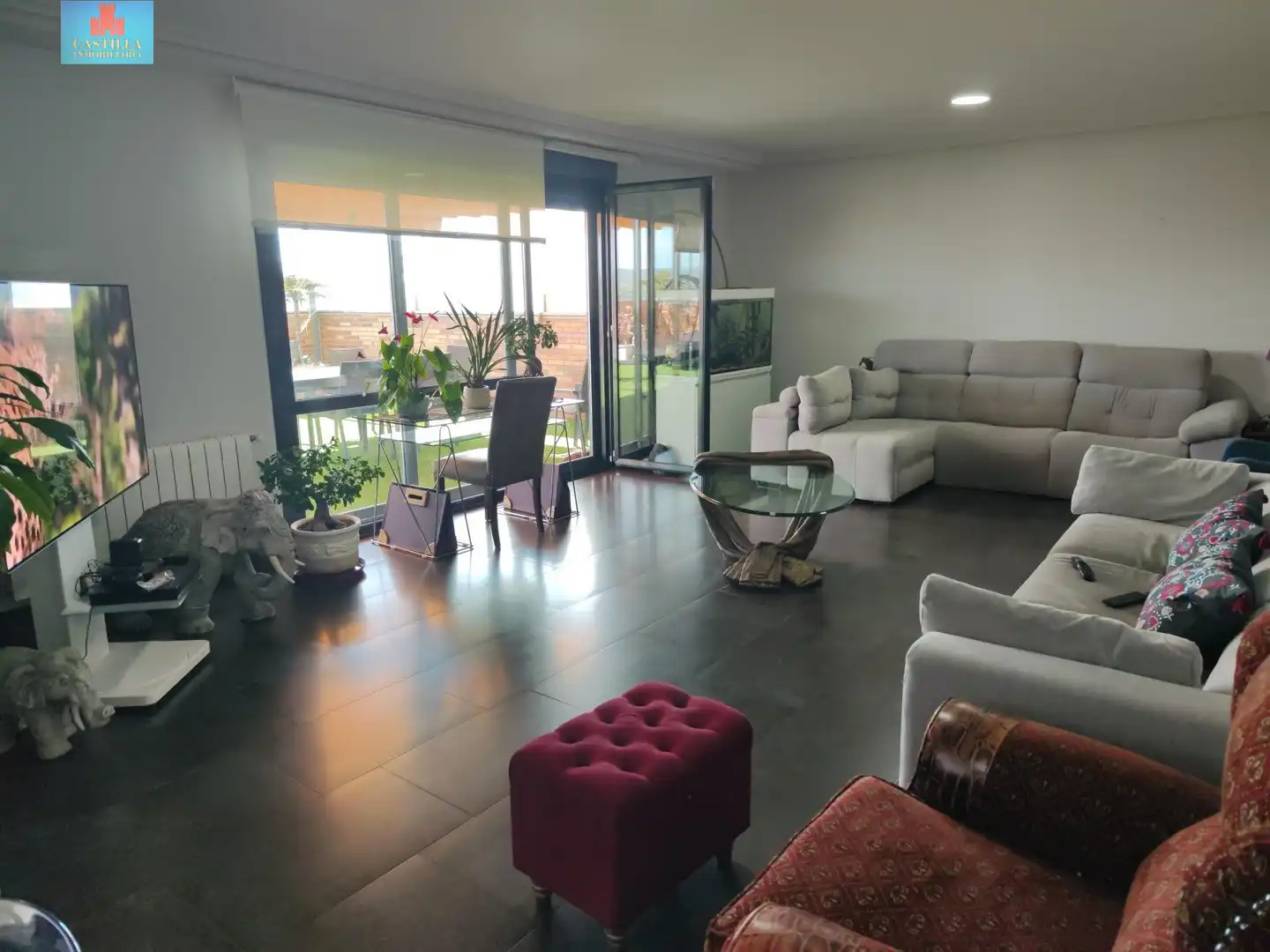 Sala de estar de Casa adosada en venta en Ávila con Aire acondicionado, Calefacción y Terraza