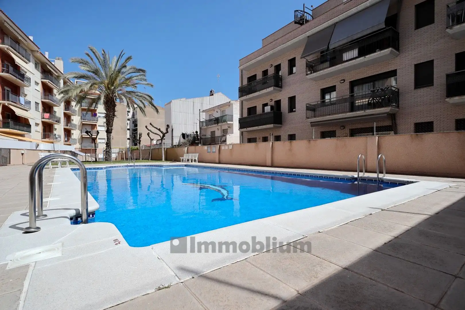 Schwimmbecken von Wohnung zur Miete in Torredembarra mit Klimaanlage, Heizung und Privatgarten