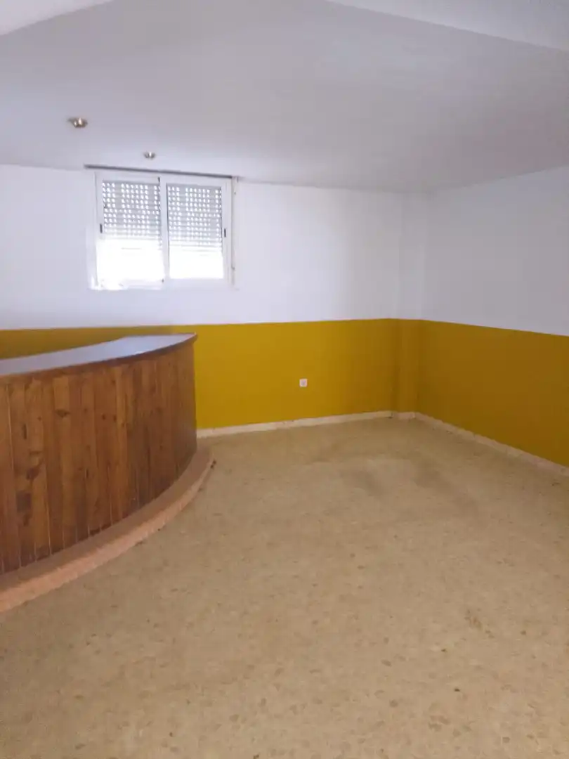 Casa o chalet en venta en Dos Hermanas con Jardín privado, Terraza y Balcón