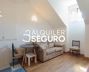 Living room of Flat to rent in Aranjuez  with Air Conditioner, Heating and Furnished