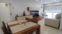 Living room of Flat for sale in  Barcelona Capital  with Air Conditioner, Oven and Microwave