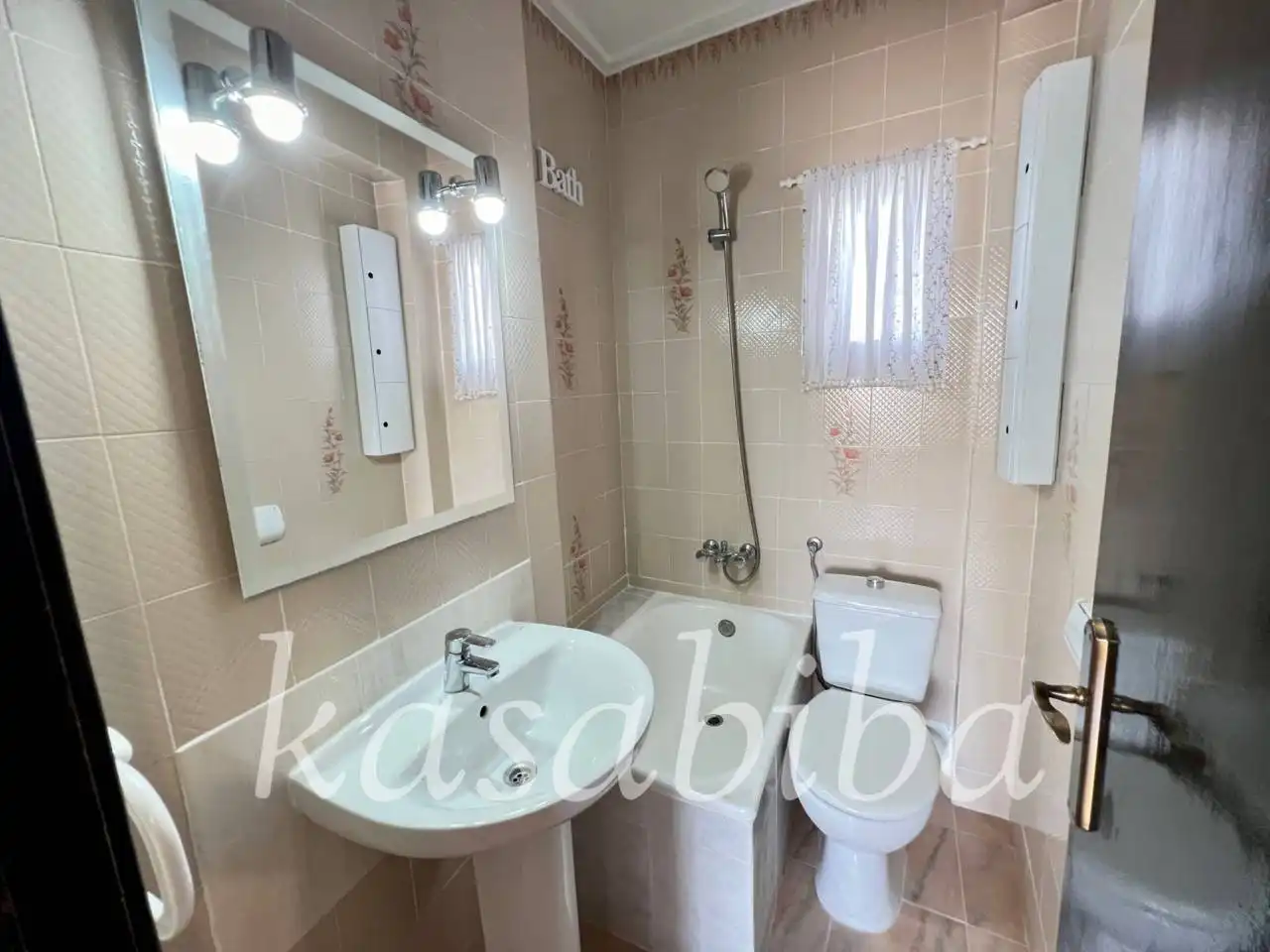 Bany de Apartament de lloguer en Picanya amb Traster, Moblat i Balcó