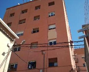 Exterior view of Flat for sale in Figueres