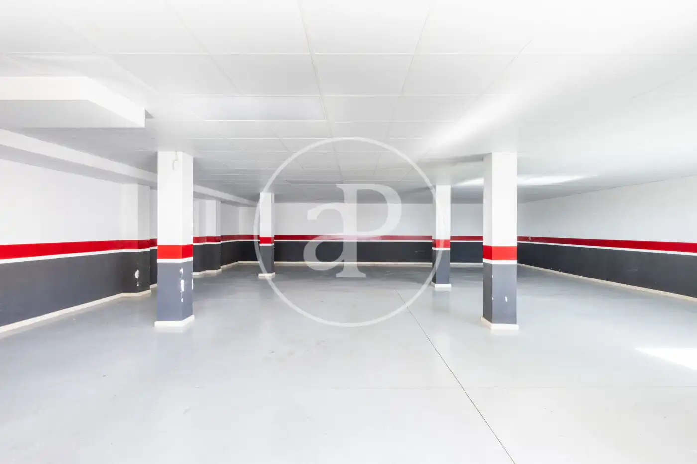 Parking de Casa o chalet en venta en Torrent con Aire acondicionado, Calefacción y Jardín privado