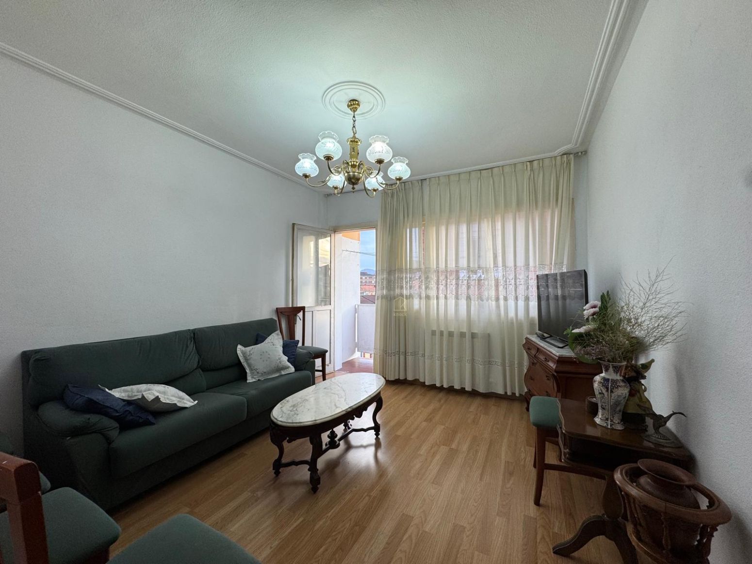 Living room of Flat for sale in Gijón   with Heating, Parquet flooring and Terrace