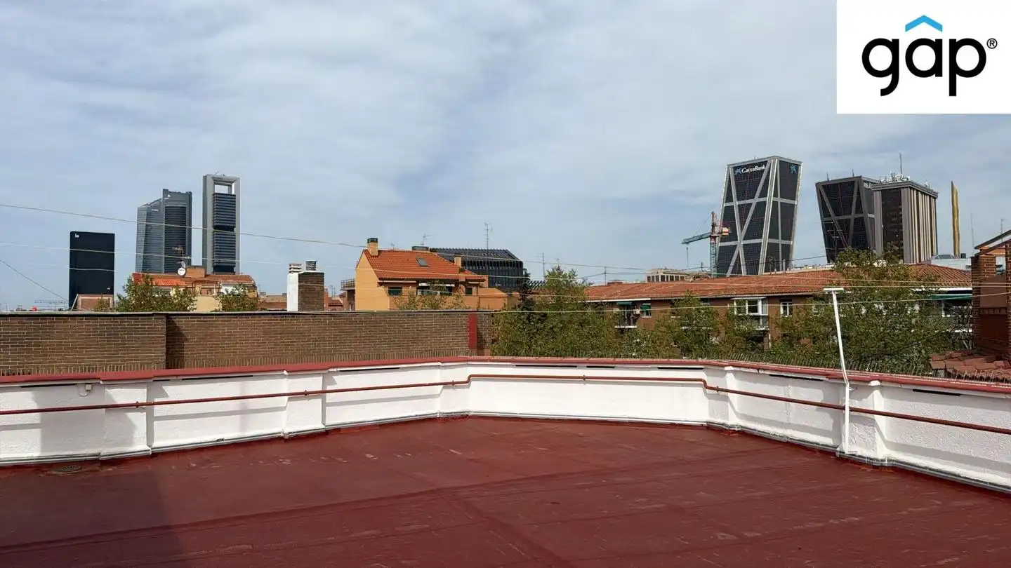 Flat for sale in Veza, Valdeacederas, Tetuán