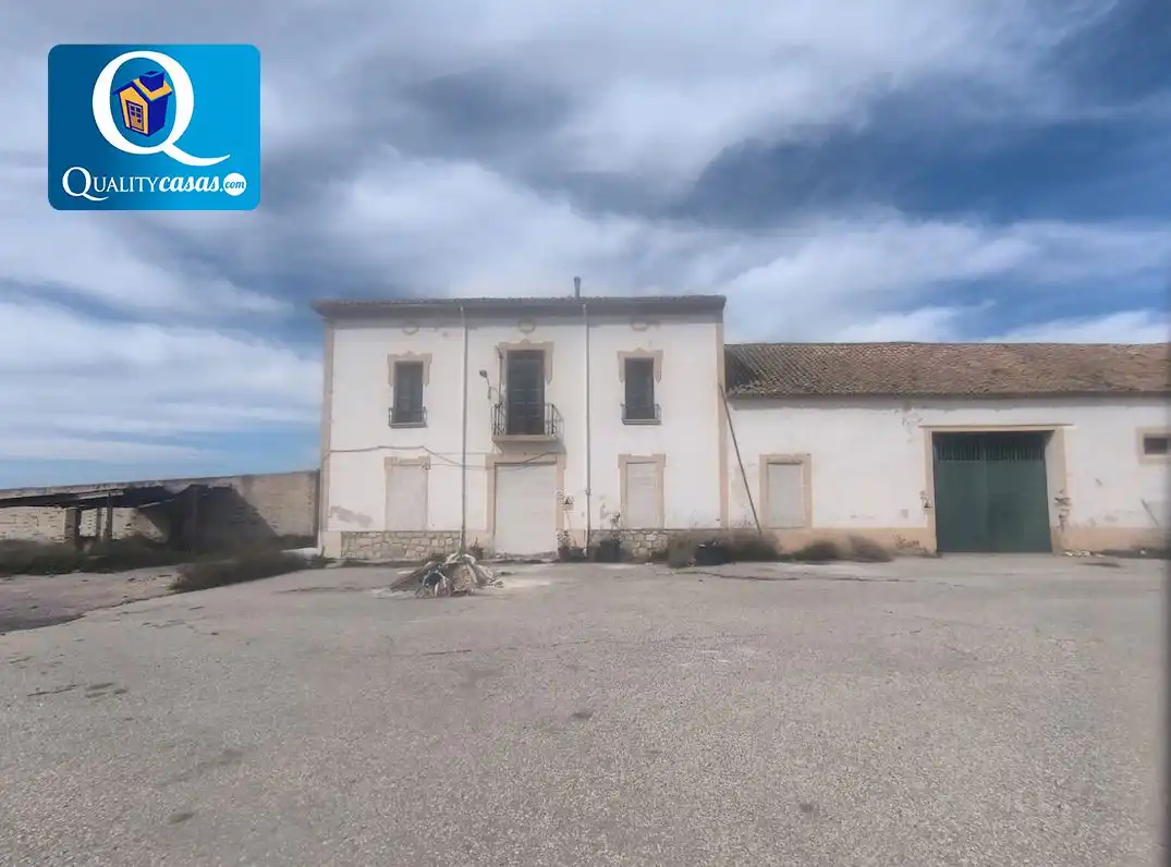 Vista exterior de Finca rústica en venda en Villena