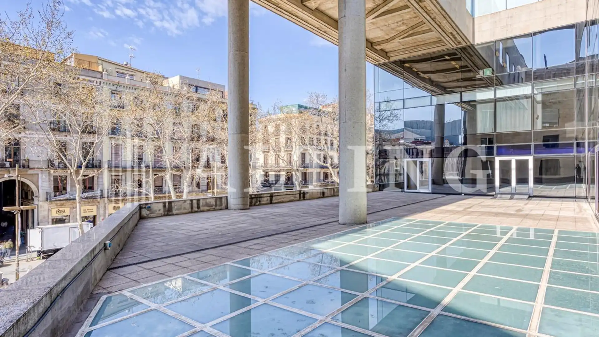 Vista exterior de Oficina de alquiler en  Barcelona Capital con Aire acondicionado, Calefacción y Terraza