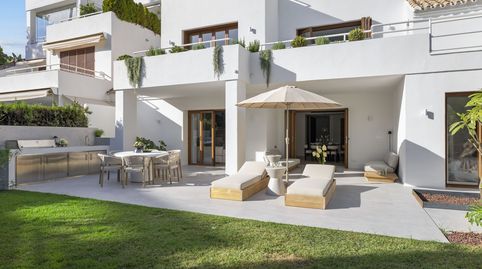 Foto 3 de Dúplex en venta en Los Naranjos, Marbella