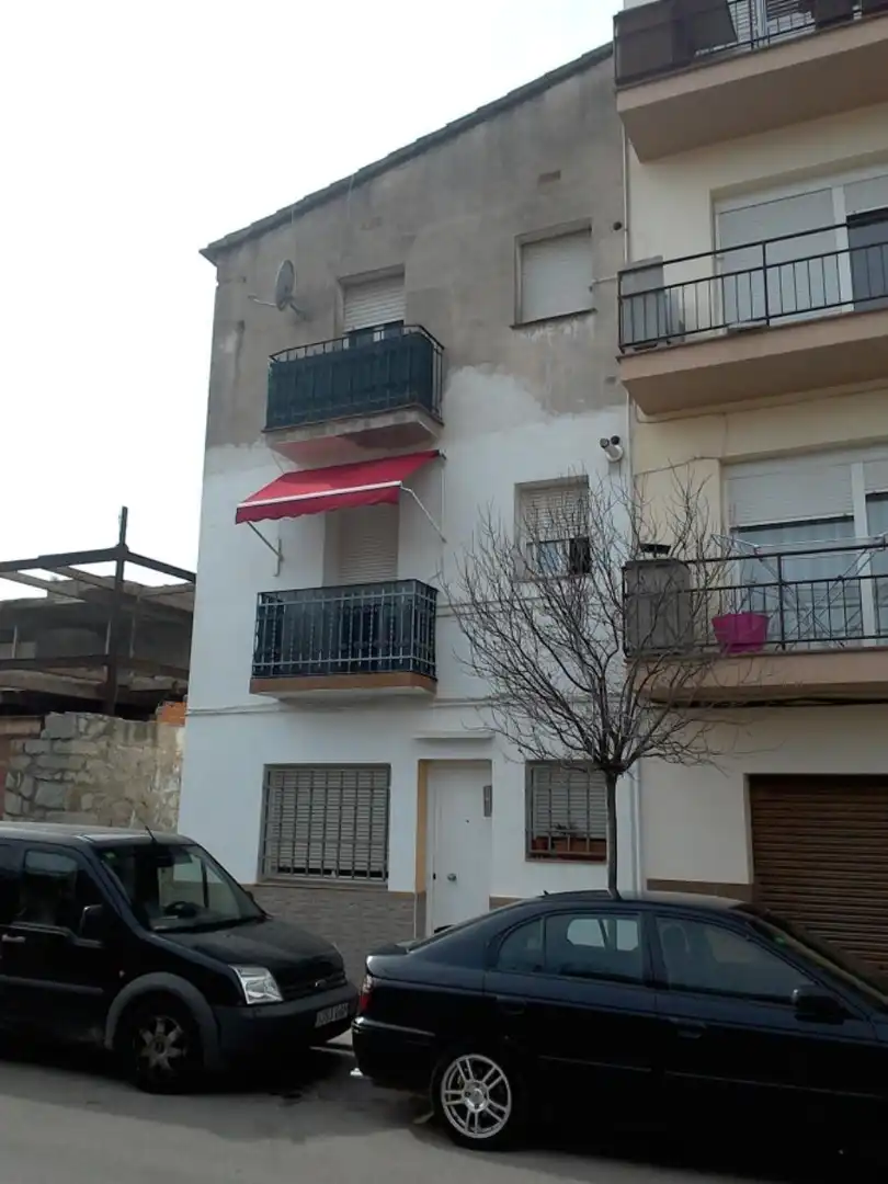 Vista exterior de Pis en venda en Llinars del Vallès