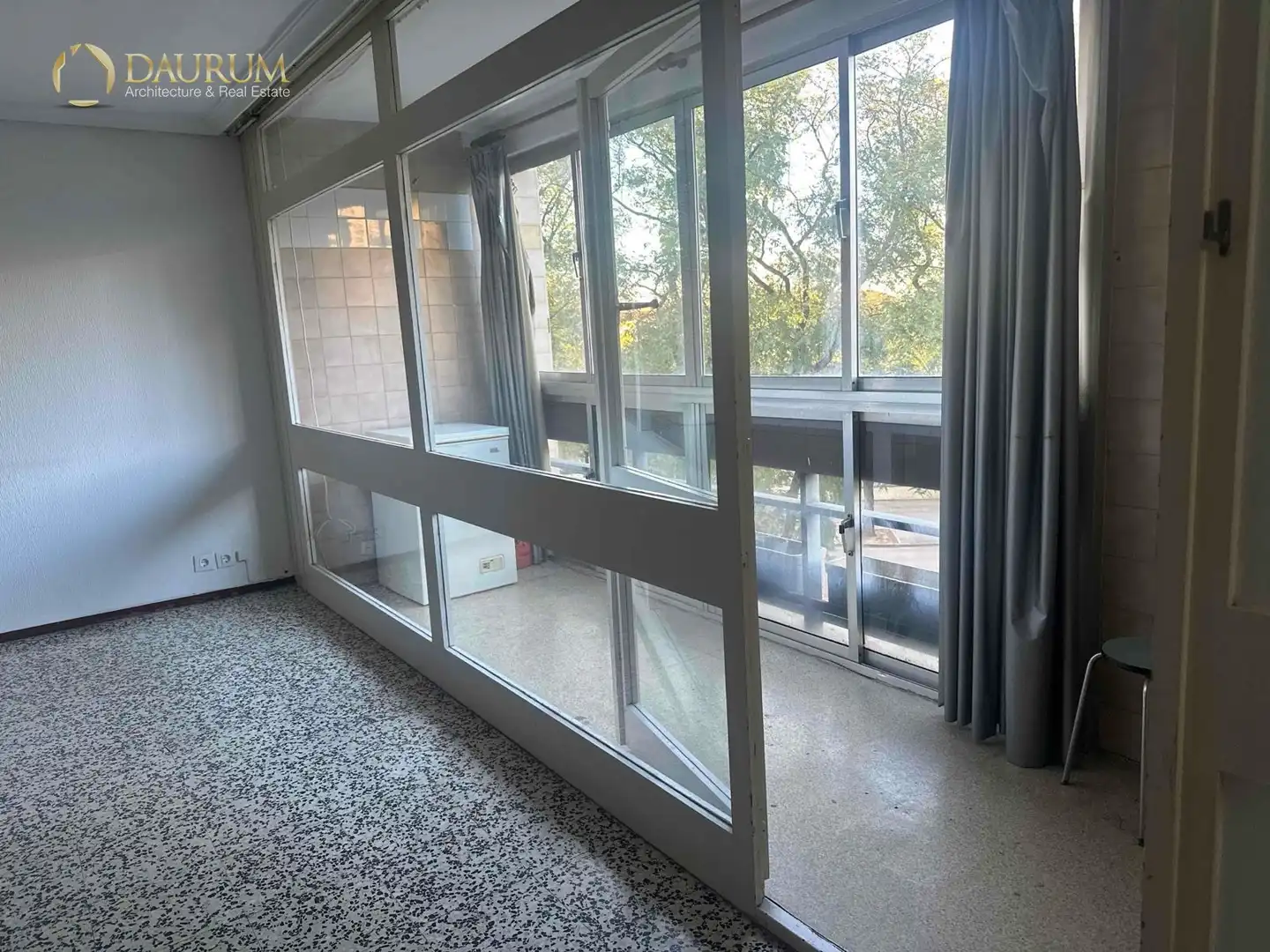 Piso con ascensor en venta en Sur, imagen 2
