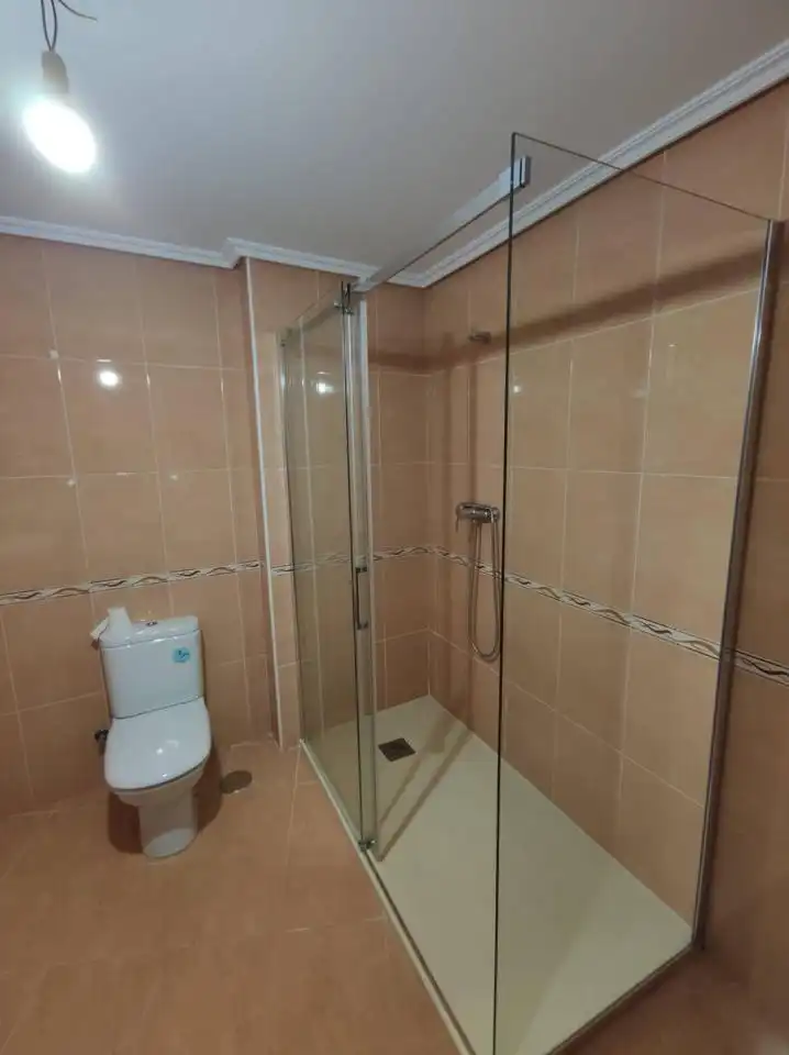 Bathroom of Flat for sale in Ponferrada  with Air Conditioner and Storage room