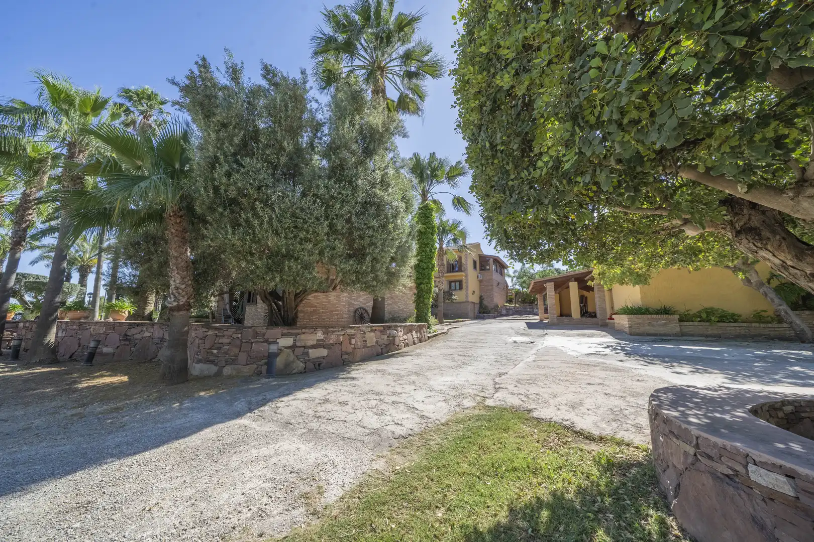 Vista exterior de Finca rústica en venta en Náquera con Aire acondicionado, Calefacción y Terraza