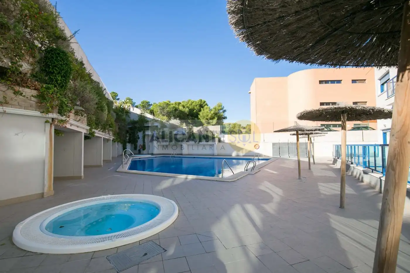 Apartament amb piscina en venda a Glorieta REINO UNIDO 6, imagen 17