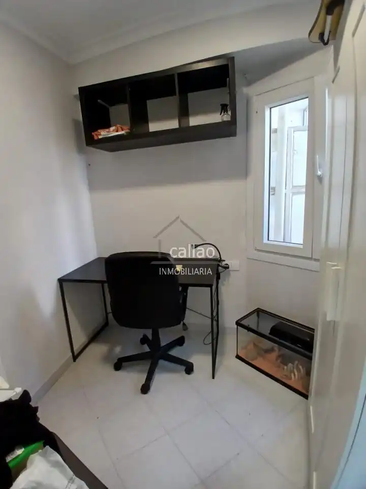 Flat for sale in A Malata - Catabois - Ciudad Jardín
