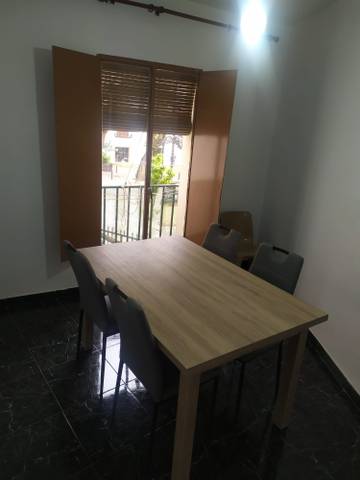 Piso en Alquiler en Ctra. Circunvalación - La Magdalena