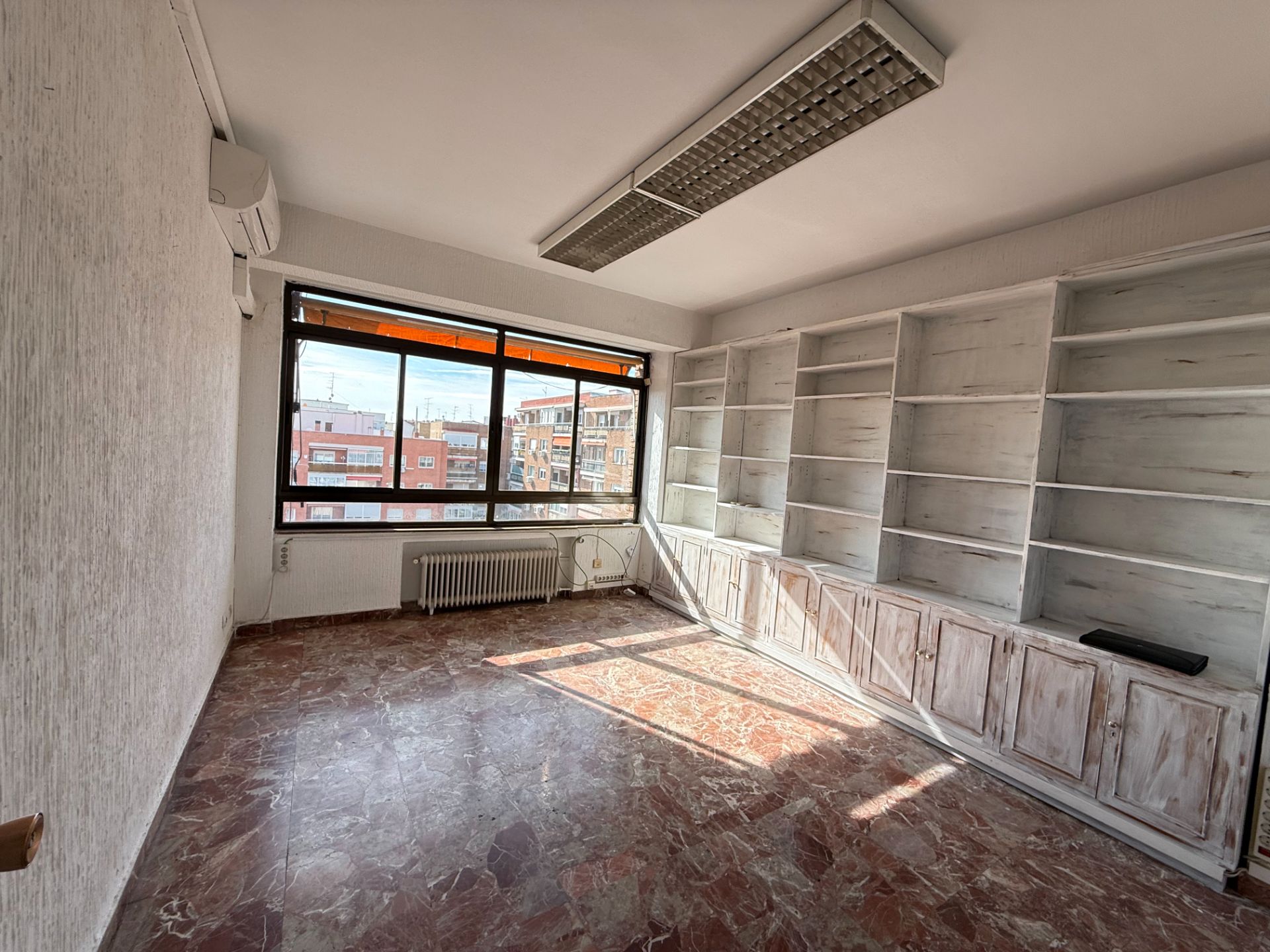 Oficina de alquiler en Calle de Ríos Rosas, 44A, Ríos Rosas - Nuevos Ministerios, Chamberí