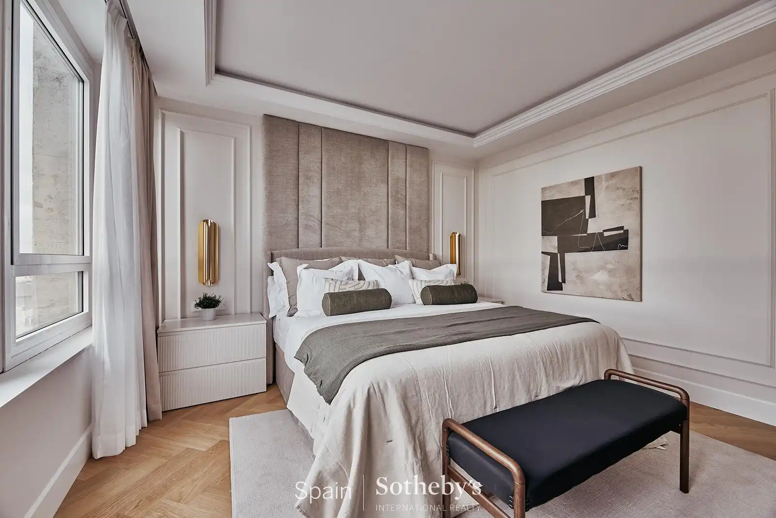 Bedroom of Apartments for sale in Madrid  with Air Conditioner, Terrace and Storage room
