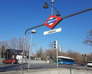 Vista exterior de Pis en venda en  Madrid Capital amb Calefacció i Terrassa