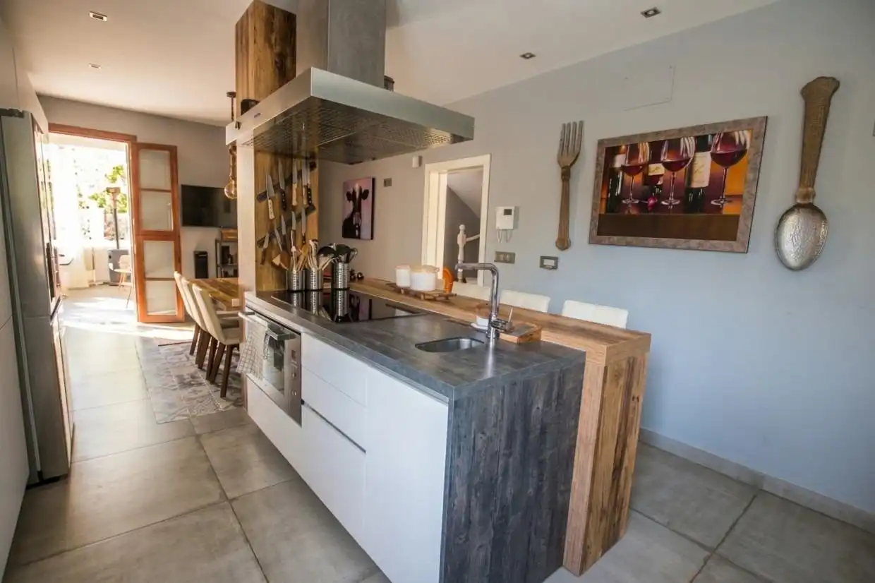 Detached house with pool for sale in Avenida - Divina Pastora - Plaza de Toros, imagen 12