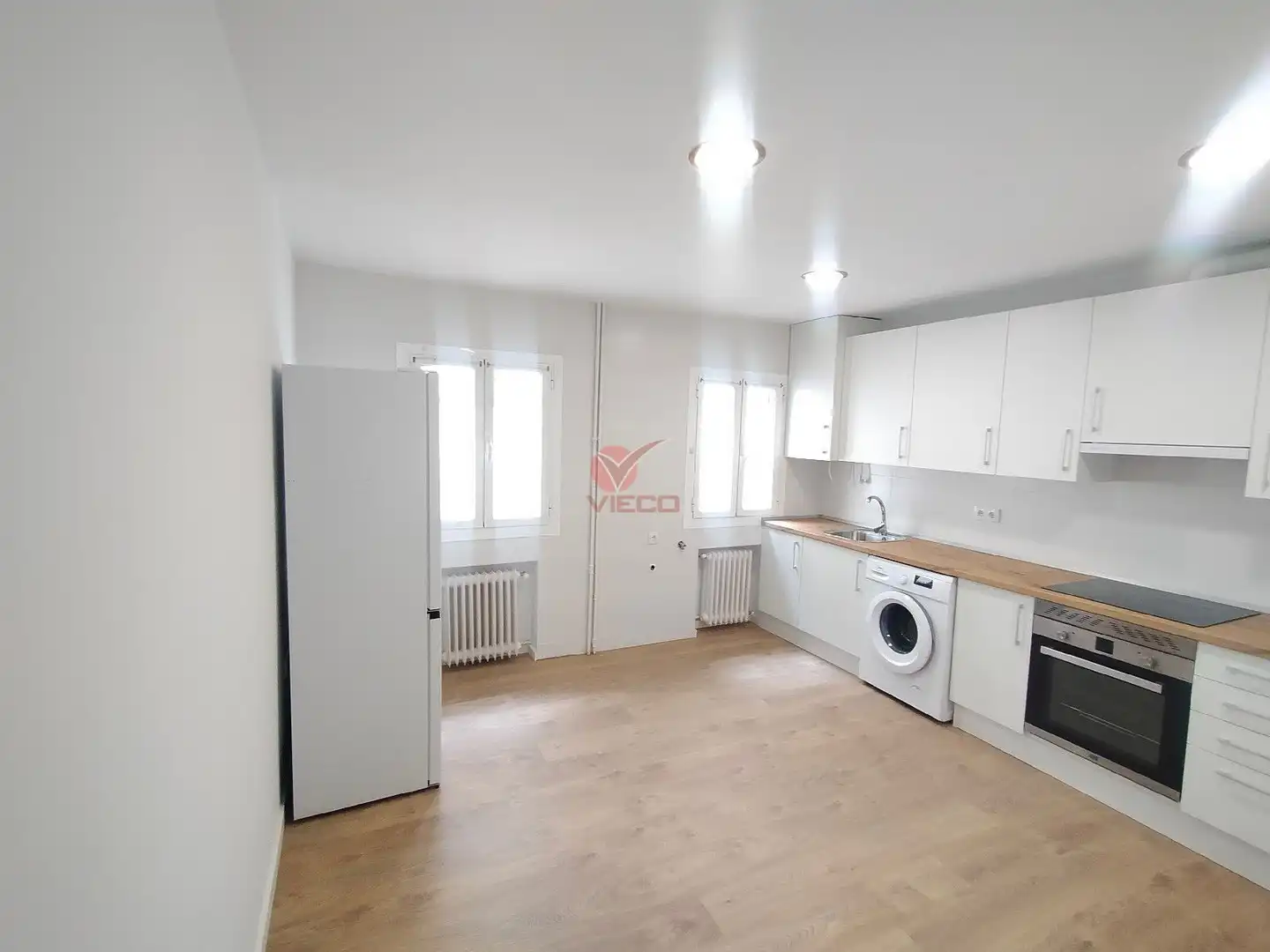 Cocina de Piso en venta en Cuenca con Calefacción