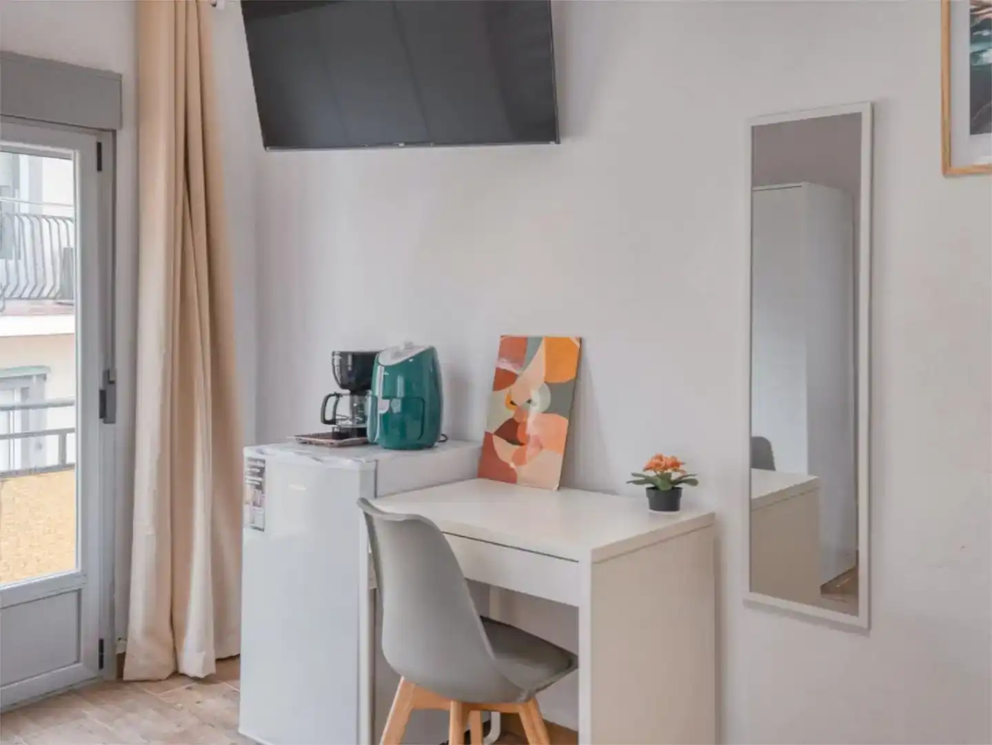 Bedroom of Study for rent in Estremera  with Air Conditioner, Furnished and Balcony