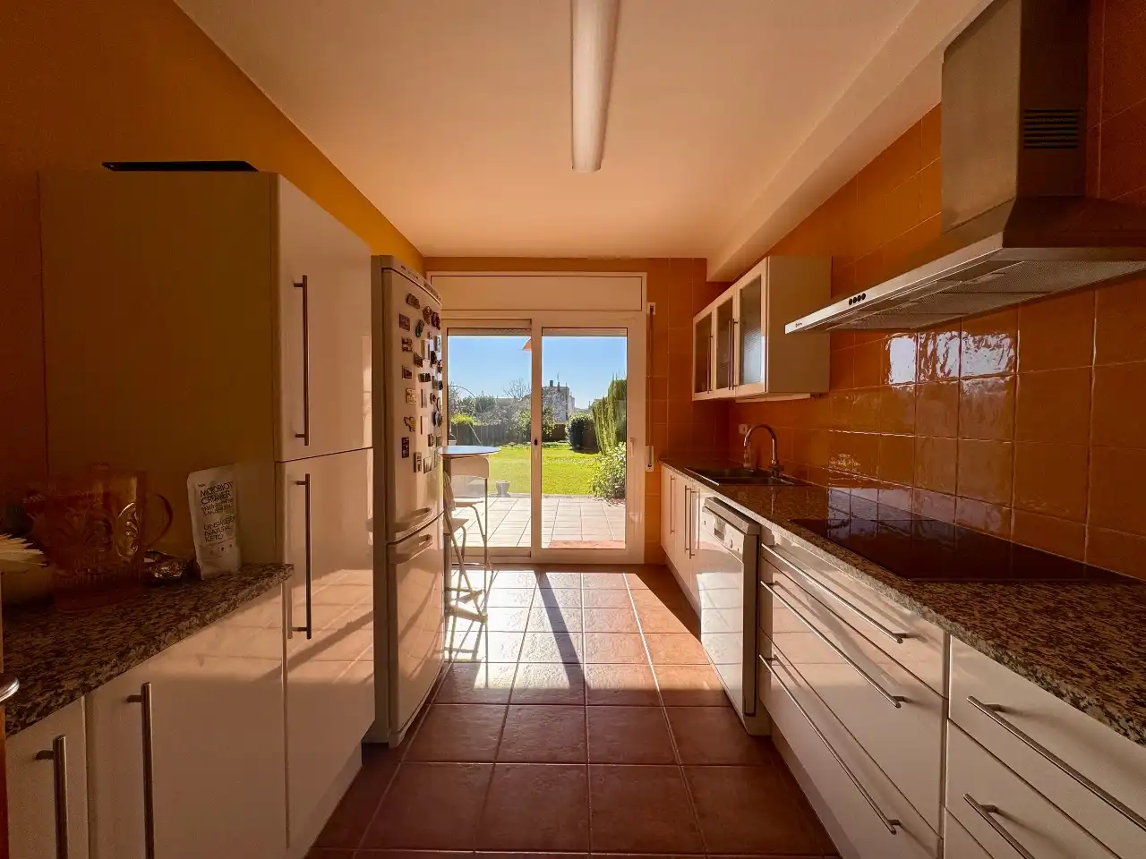 Cuina de Casa o xalet en venda en Palafrugell amb Forn, Rentadora i Microones