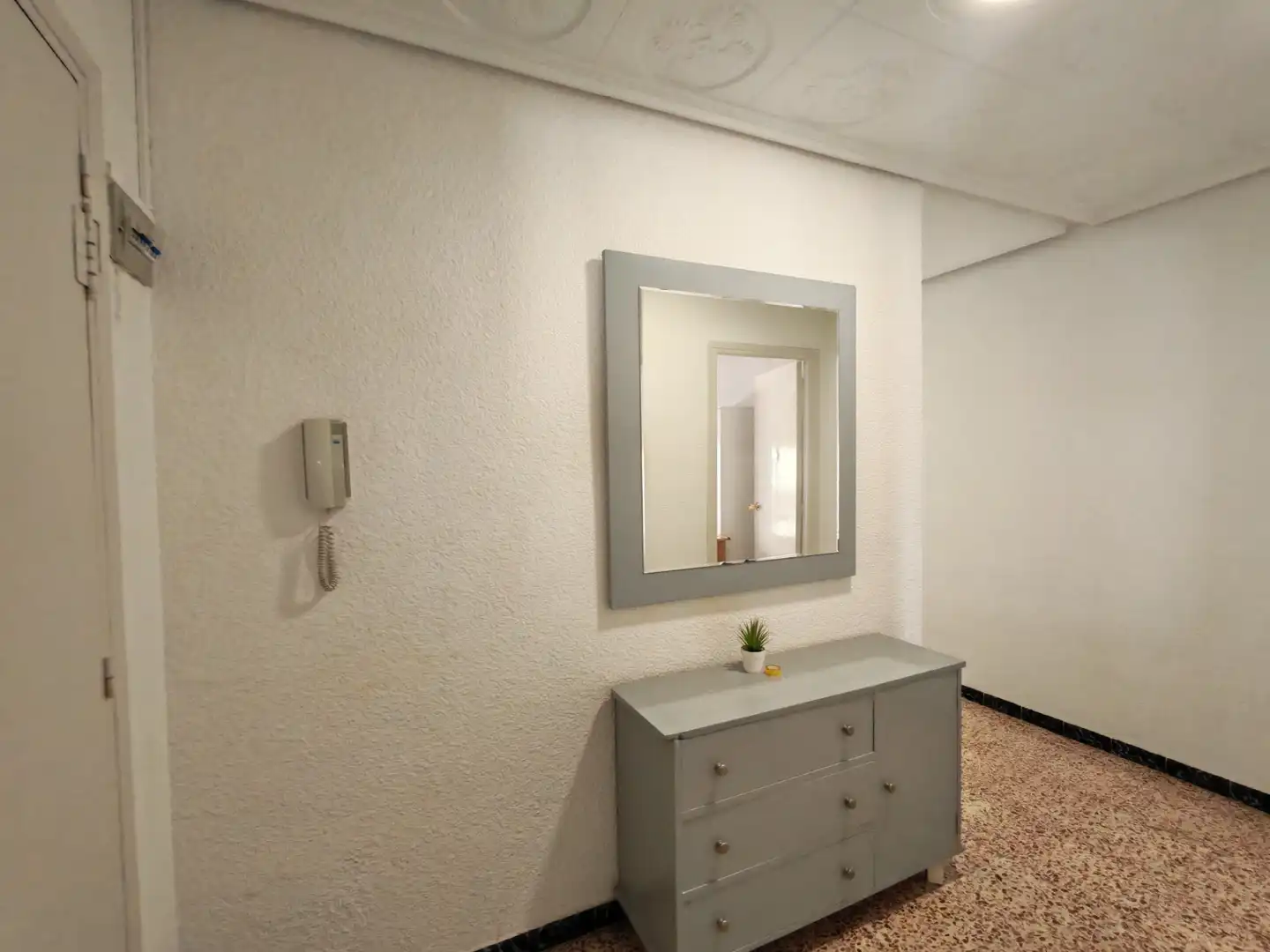 Wohnung zum Verkauf in Elche / Elx mit Balkon