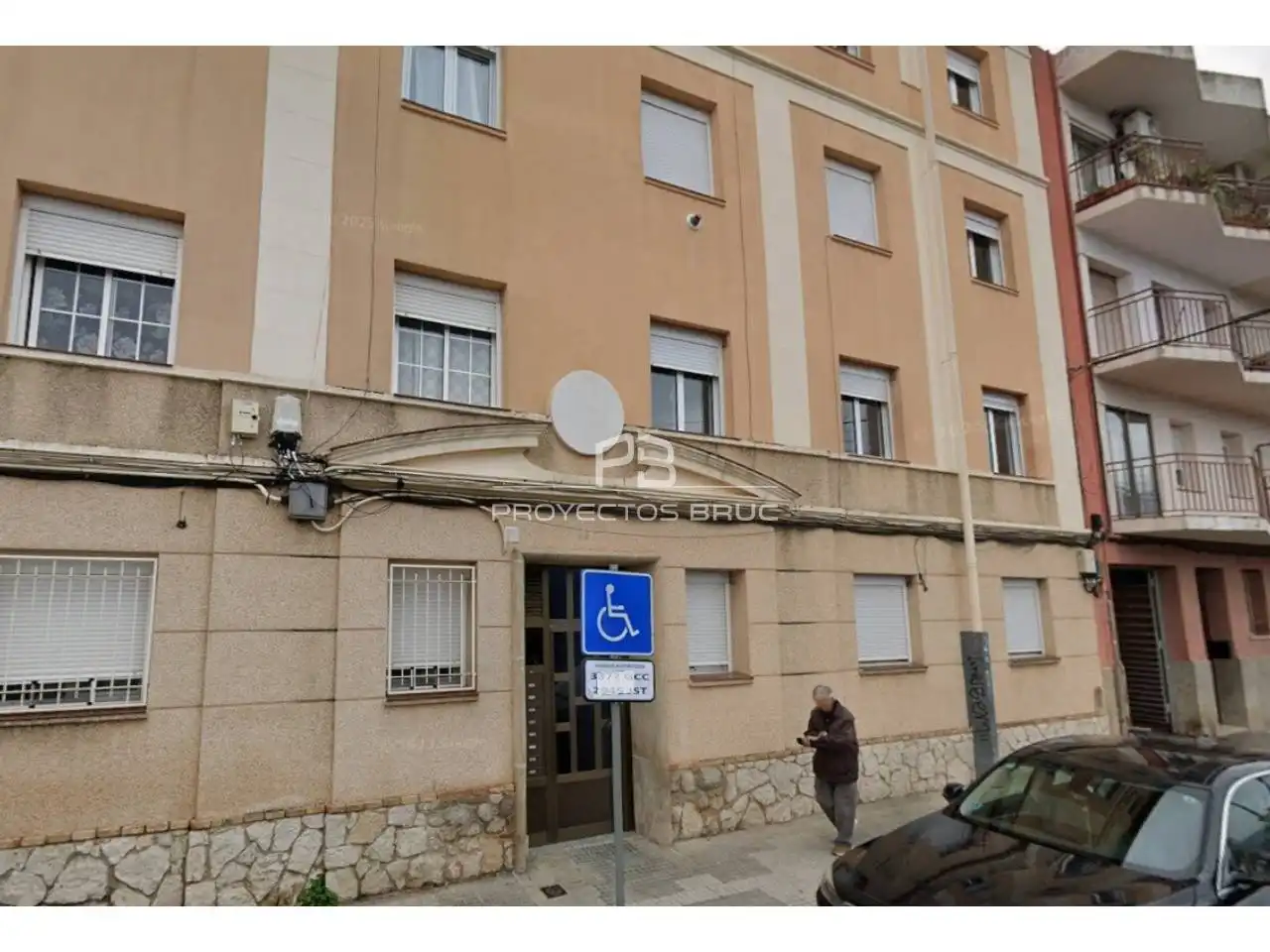 Pis en venda a Calle Llobregat