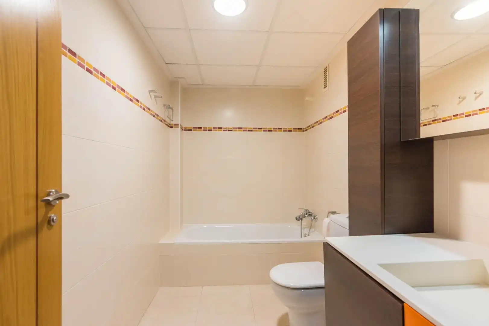 Bathroom of Flat for rent in Murcia  with Air Conditioner, Furnished and Balcony