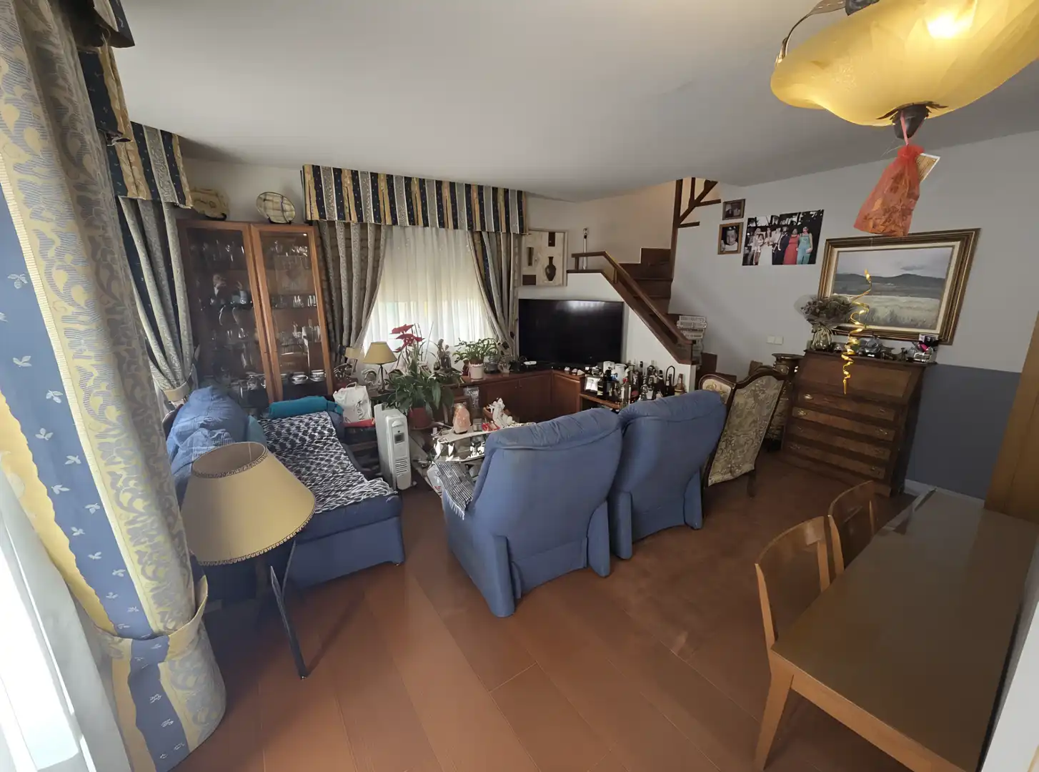 Sala d'estar de Casa o xalet en venda en Valdemorillo amb Calefacció