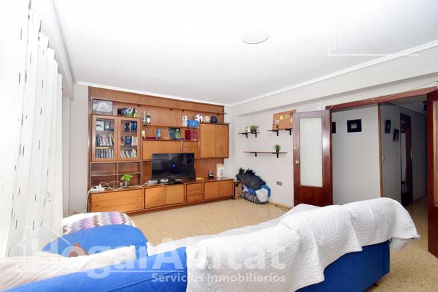 Piso en Venta en Calle Luis Cendoya en Centro Puerto