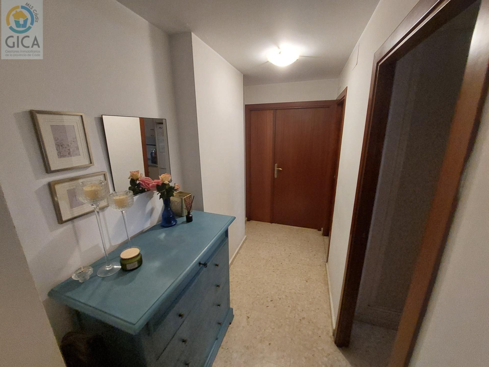 Piso en venta en Algeciras con Terraza