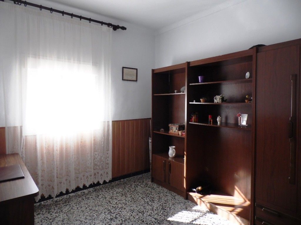 Dormitori de Finca rústica en venda en Algarrobo amb Aire condicionat, Terrassa i Moblat