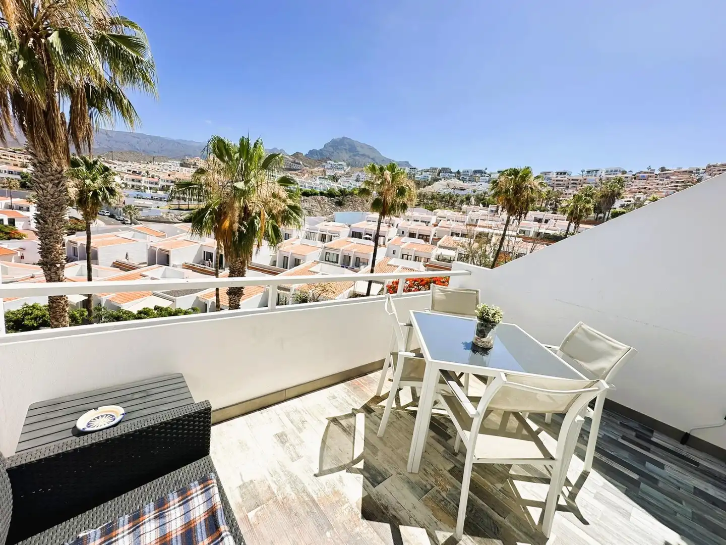 Terrasse von Wohnung zum Verkauf in Adeje mit Klimaanlage, Terrasse und Möbliert