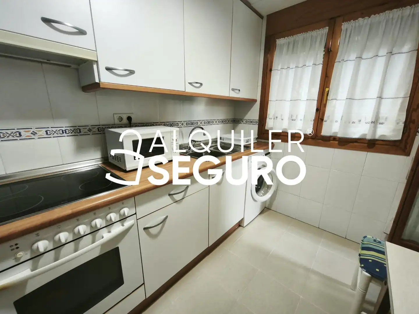 Flat for rent in Zaragoza, Zaragoza