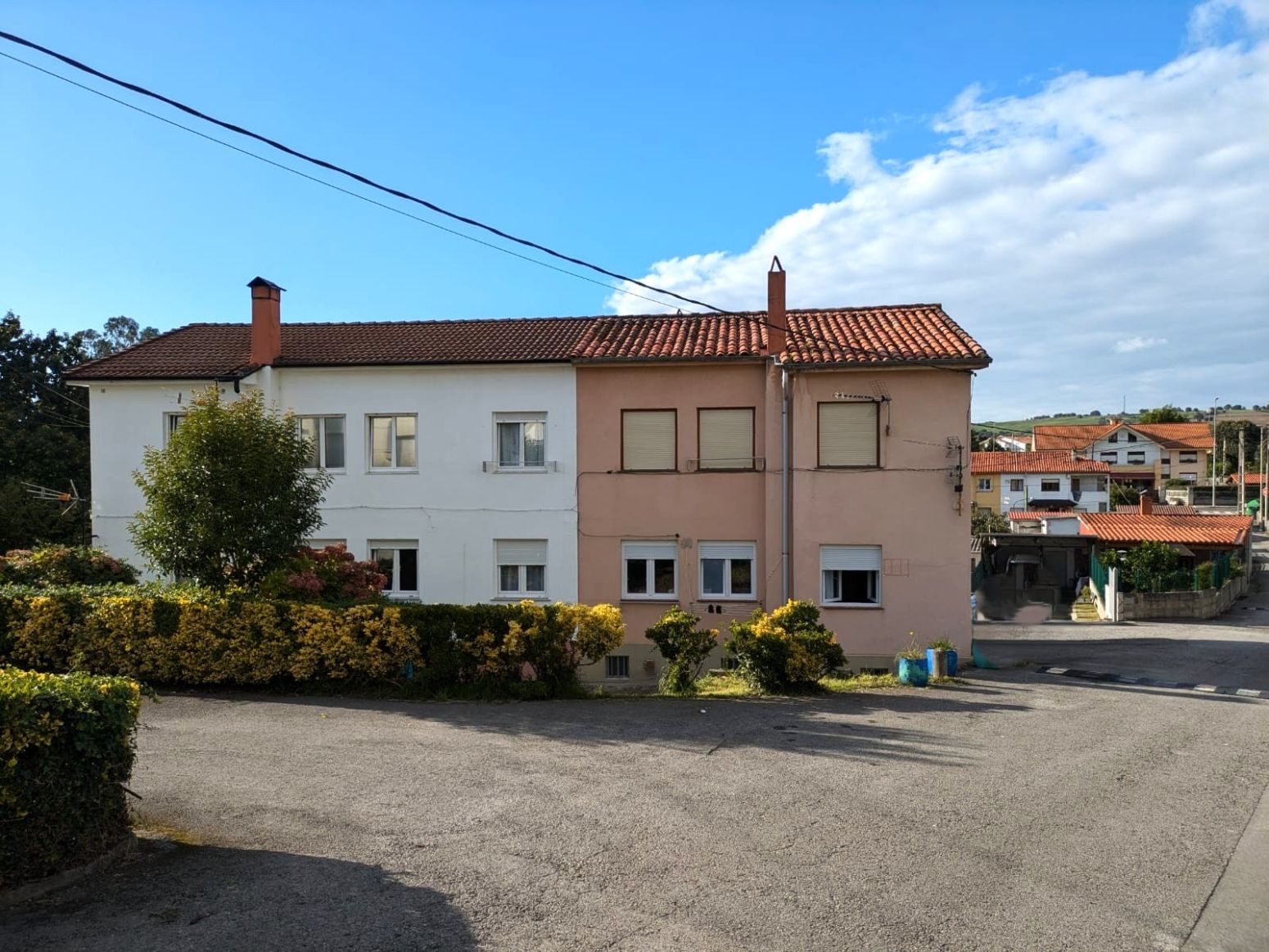 Vista exterior de Piso en venta en Reocín con Calefacción, Jardín privado y Parquet
