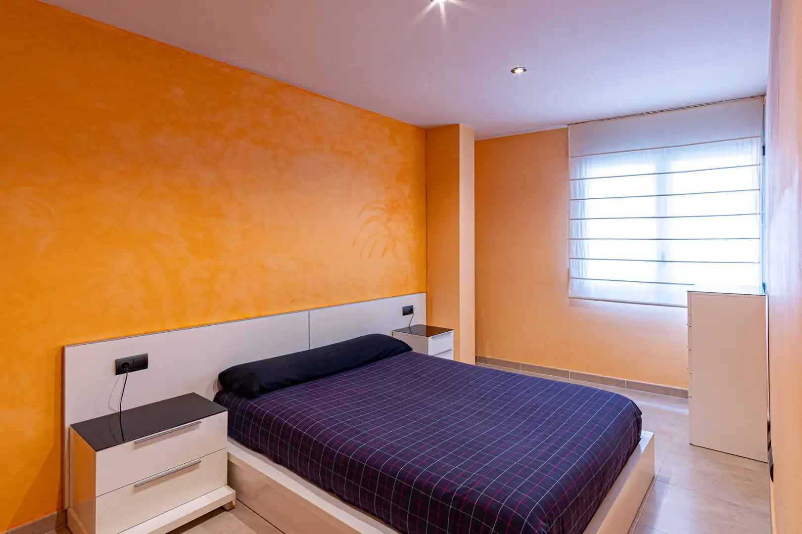 Schlafzimmer von Wohnung zum Verkauf in Llançà mit Klimaanlage, Heizung und Terrasse