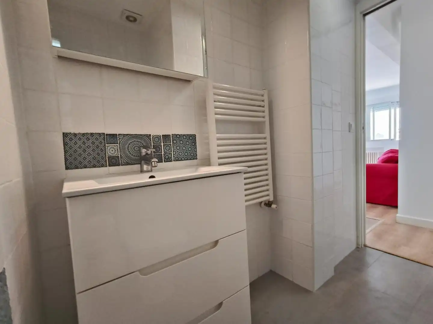 Baño de Apartamento de alquiler en Madrid con Aire acondicionado y Calefacción
