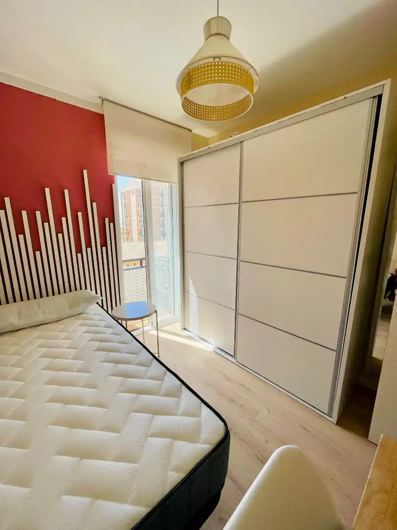 Bedroom of Flat for rent in Granada  with Air Conditioner, Heating and Parquet flooring