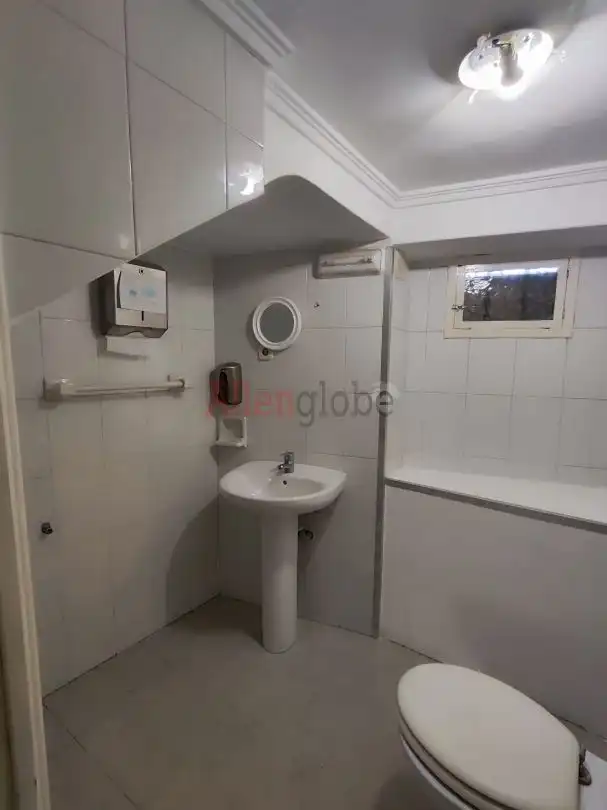 Bany de Casa o xalet en venda en Oviedo 
