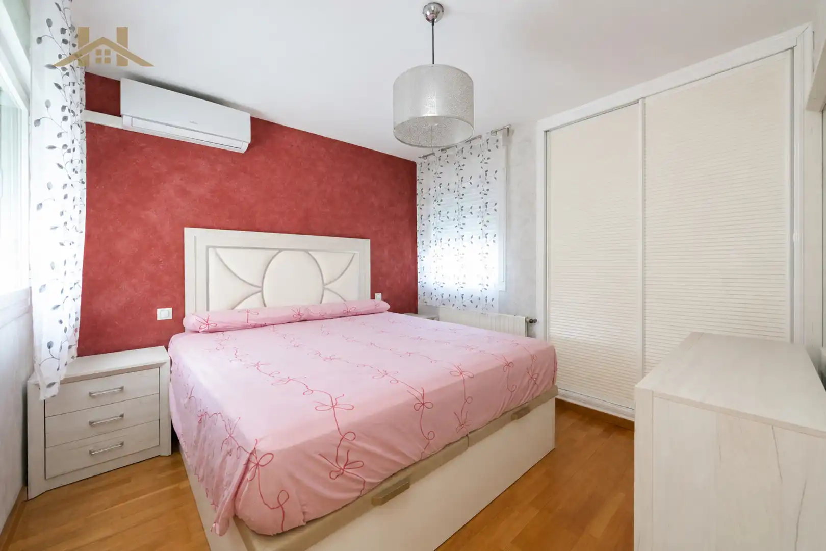 Bedroom of Flat for sale in Valdemoro  with Air Conditioner, Heating and Storage room