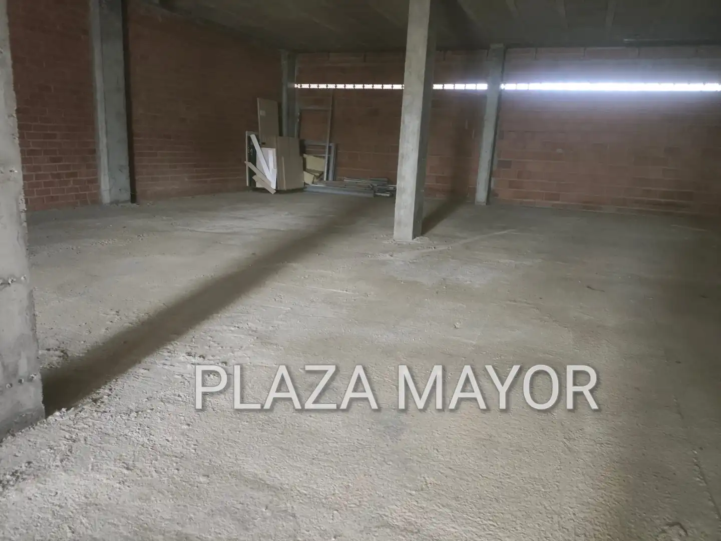 Local comercial en alquiler en Castellanos de Moriscos