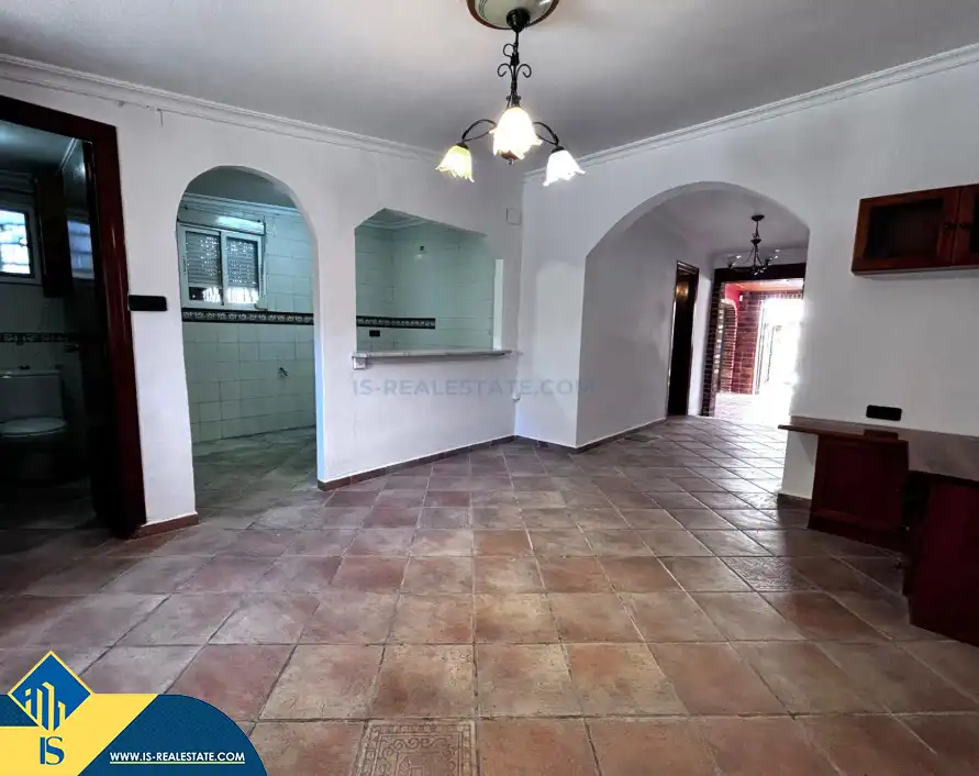 Chalet con piscina en venta en Los Balcones - Los Altos, imagen 3