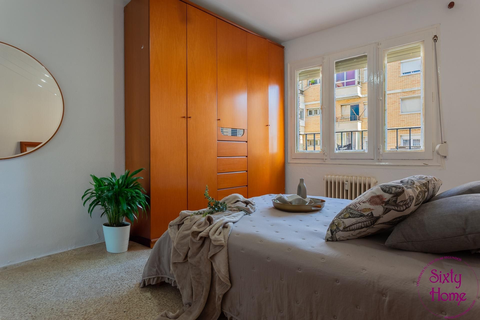 Dormitori de Pis en venda en Sariñena amb Aire condicionat