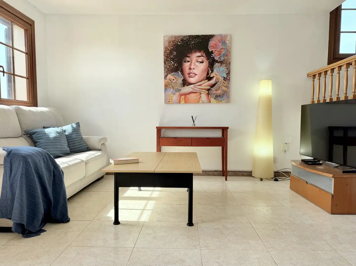 Living room of Detached homes for sale in El Vendrell  with Air Conditioner, Heating and Terrace