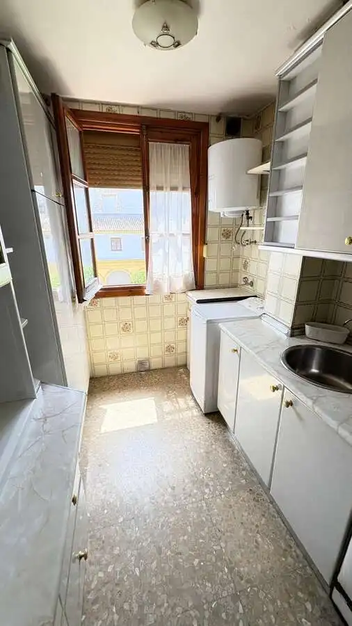 Cocina de Piso en venta en Jerez de la Frontera con Balcón