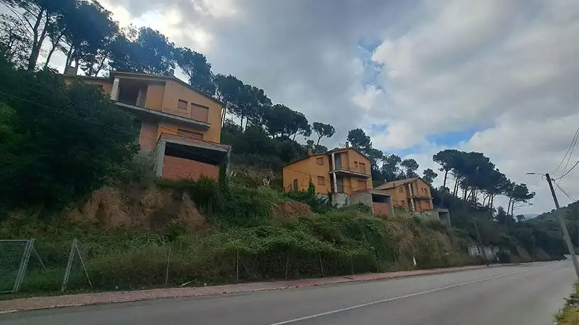 Houses for sale in Dosrius