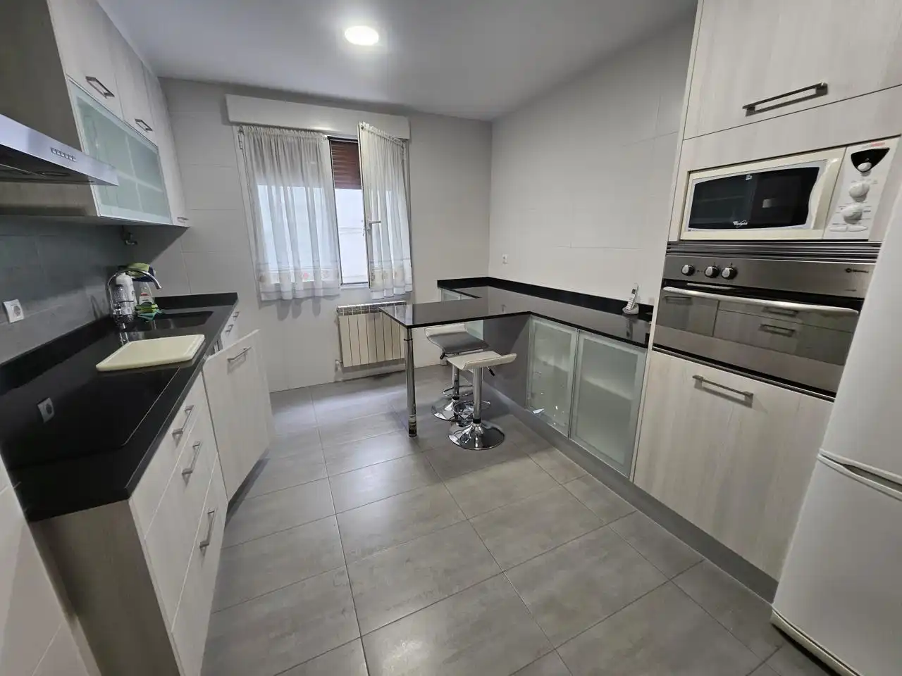 Cuina de Pis en venda en Burlada / Burlata amb Aire condicionat, Calefacció i Parquet