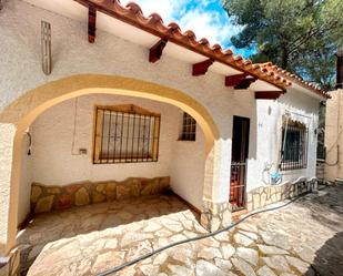 Vista exterior de Casa o xalet en venda en Parcent amb Aire condicionat, Calefacció i Jardí privat